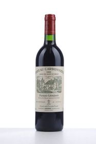 france-bordeaux-wine-château-carbonnieux-1990